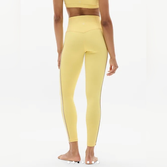 NWT Elation Ultra High Rise Piping Legging Size S/P In Citron/Bright White
